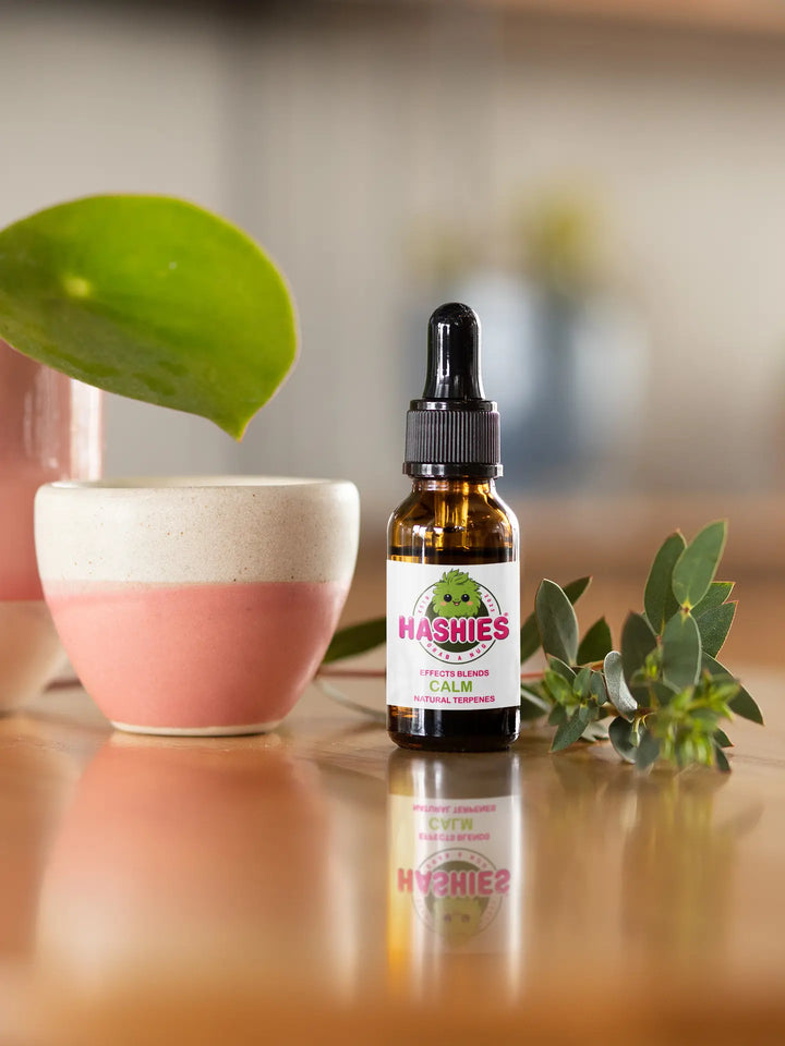 Experience deep relaxation with Hashies® Calm Terpene Spray, crafted to soothe the mind, ease stress, and promote emotional balance. This holistic terpene blend is designed to help you unwind after a long day, offering a natural alternative to relaxation techniques like meditation and aromatherapy.